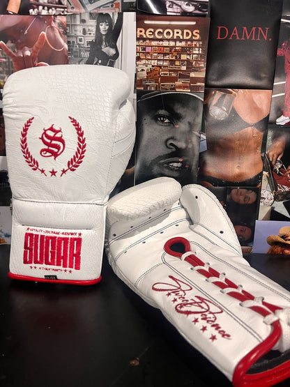 White Snakeskin 12Oz Lace-Up Boxing Gloves