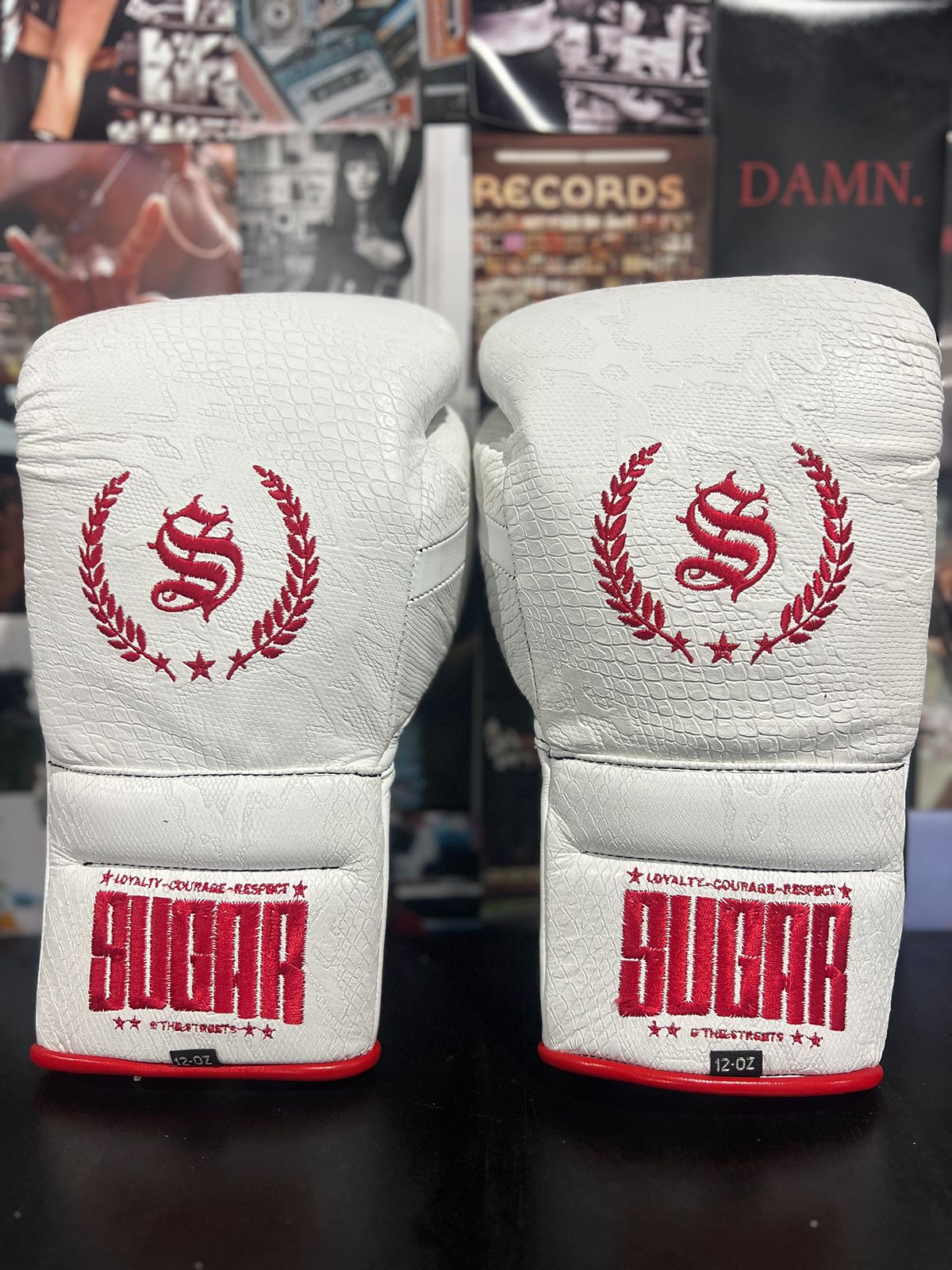White Snakeskin 12Oz Lace-Up Boxing Gloves