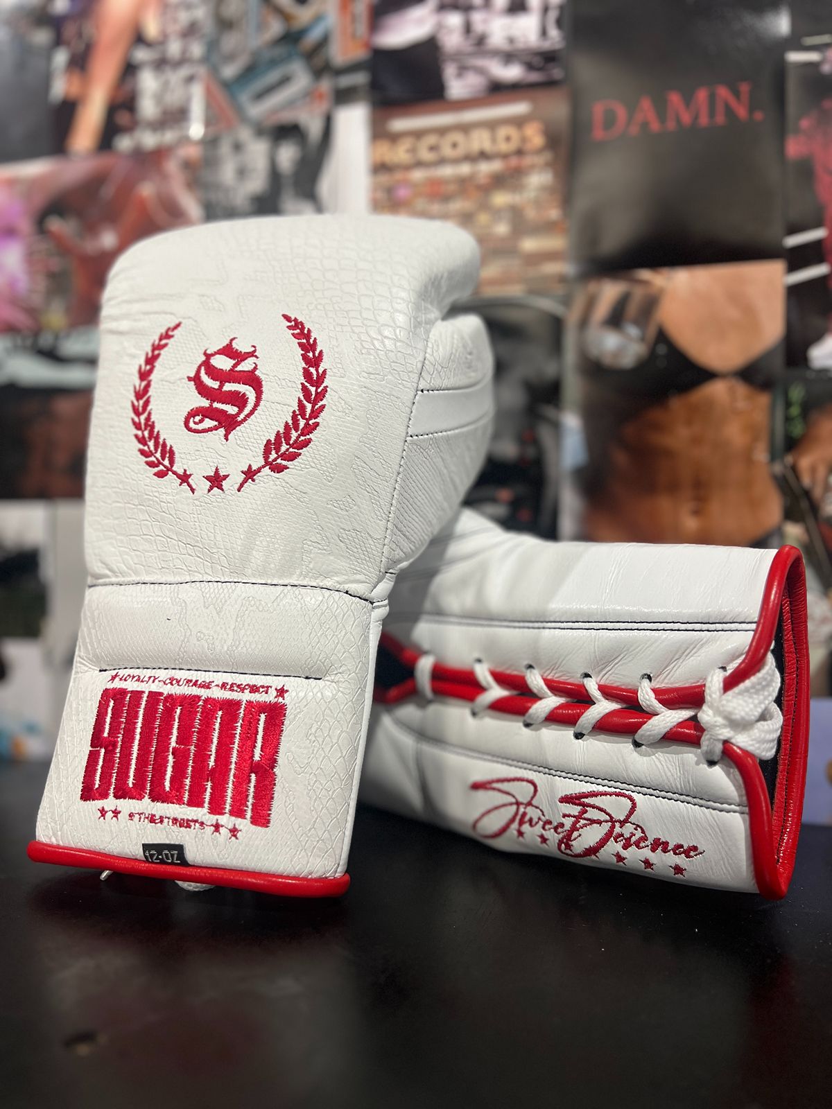 White Snakeskin 12Oz Lace-Up Boxing Gloves